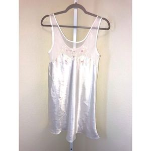 Intimidating Amore Silver Slip - size M